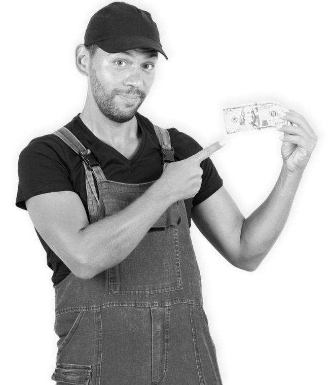 A man holding a paper money